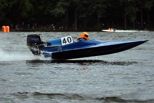 言背后潜藏 言背后潜藏